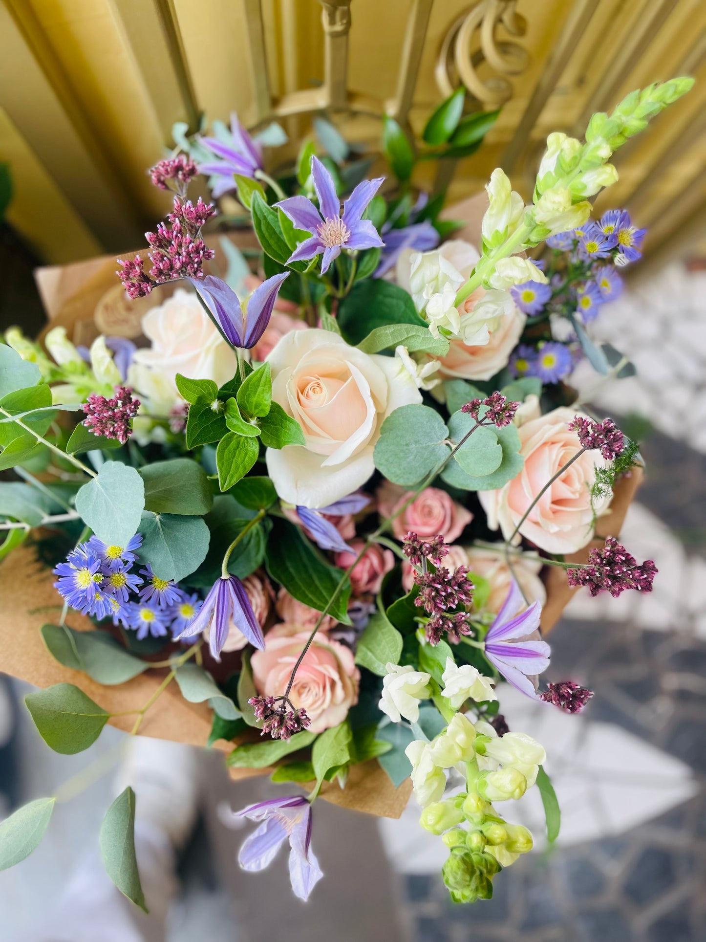 Mother's Day Sweet Pink & White bouquet